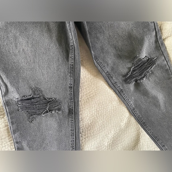 Brand new black jeans from Ardene - Picture 2 of 4